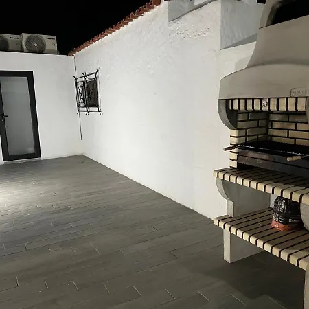 Agradable Bungalow Con Piscina *