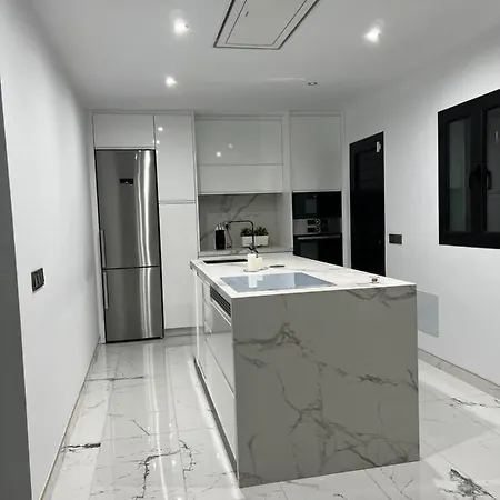 Agradable Bungalow Con Piscina *